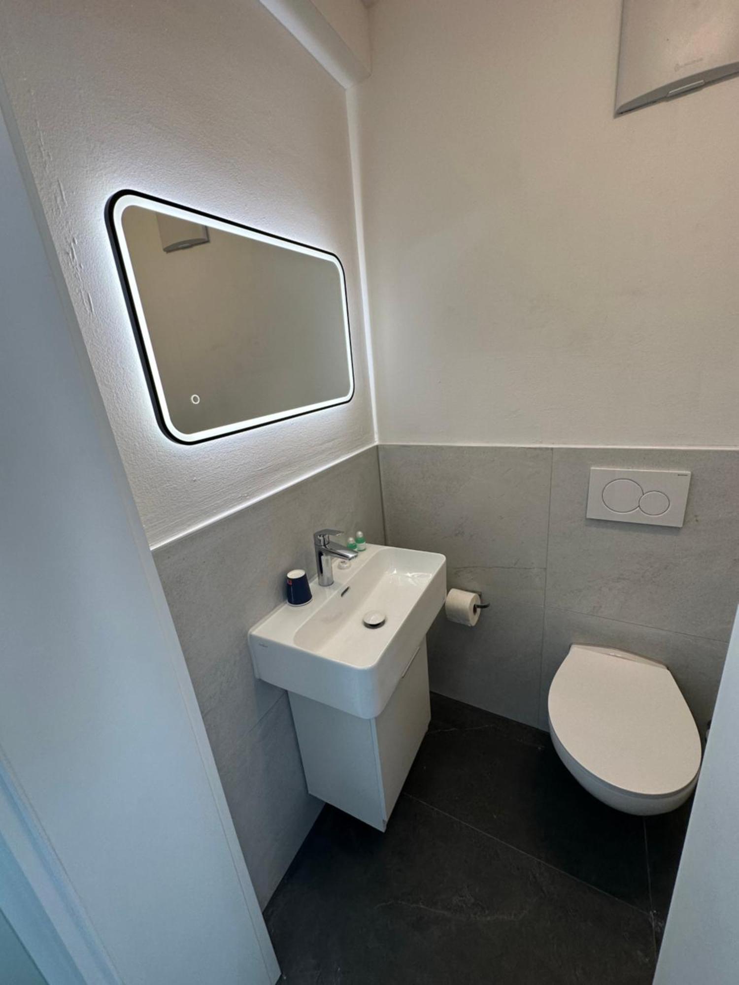 Emilia Hotel